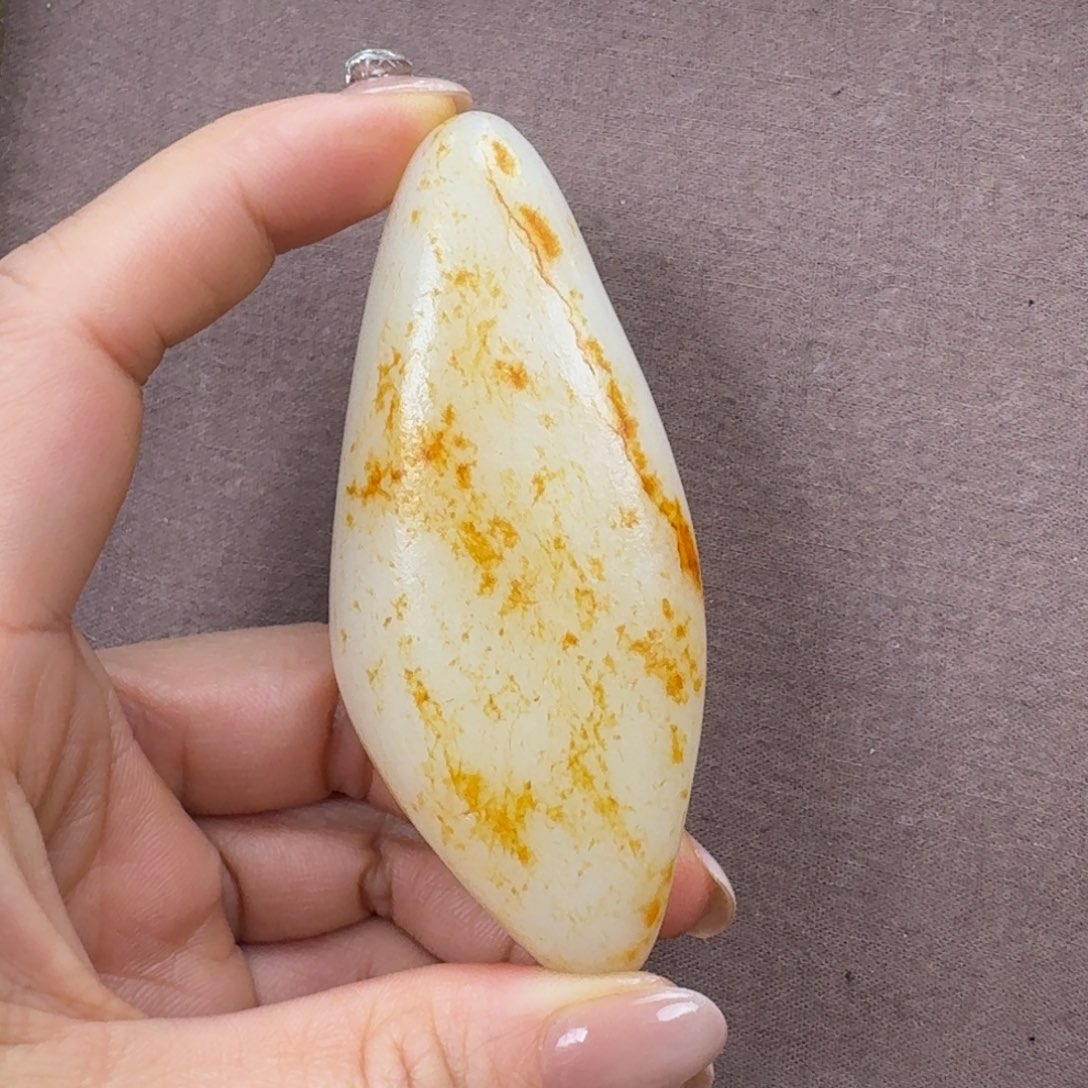 未镶嵌和田玉挂件