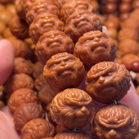 手串猴头核桃星***上舞台