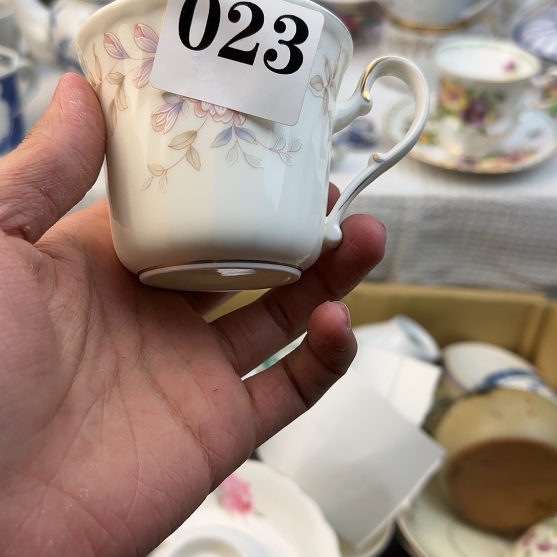 茶盏m***m我的小姐姐们都是我的小可爱们的生日
