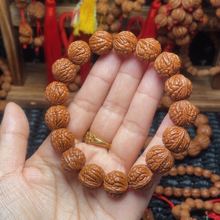 菩提籽类龙纹桃枭挂件