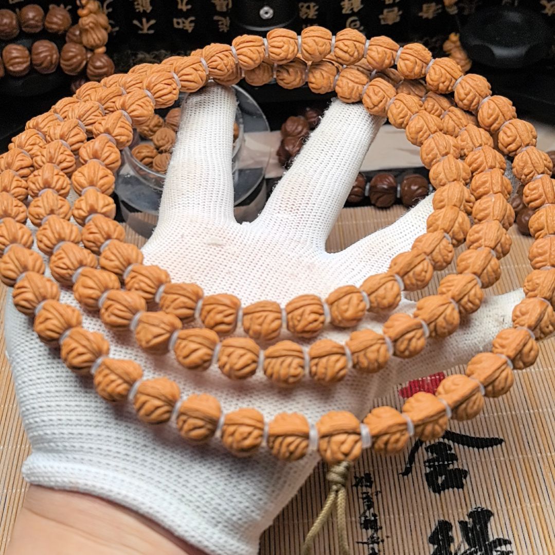 桃核吊坠麒麟纹脖挂桃核