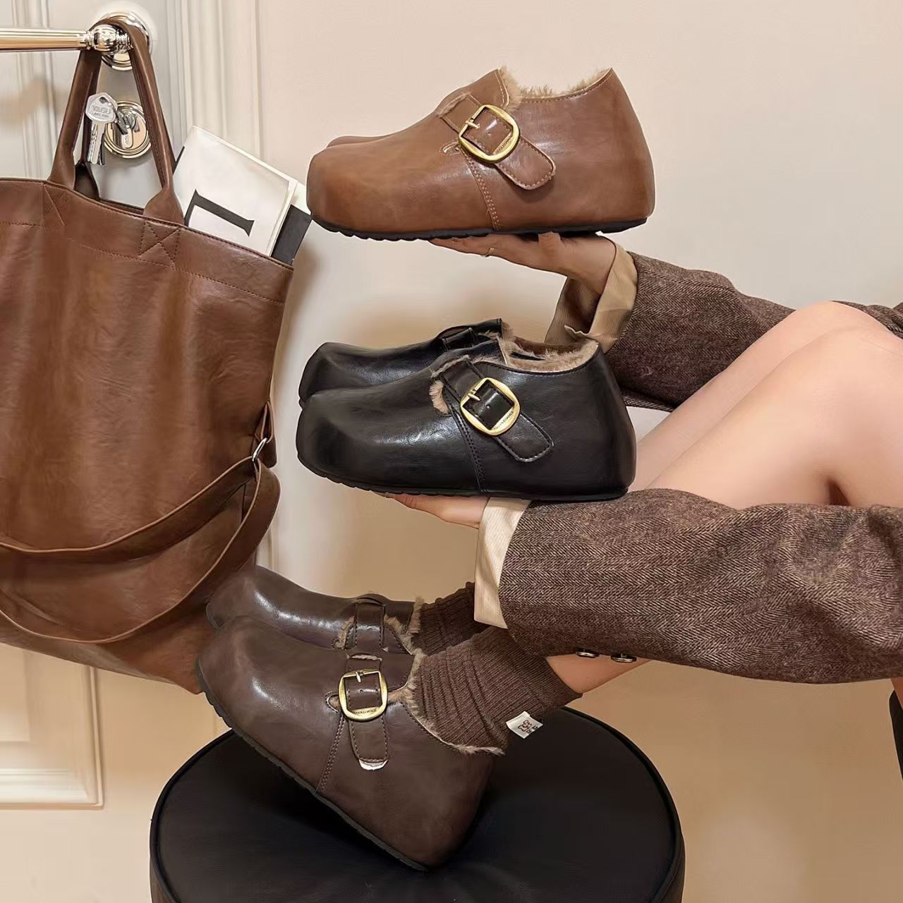 韩版女皮面卡皮巴拉勃肯鞋千金风极简风保暖棉鞋冬英伦风百搭时尚