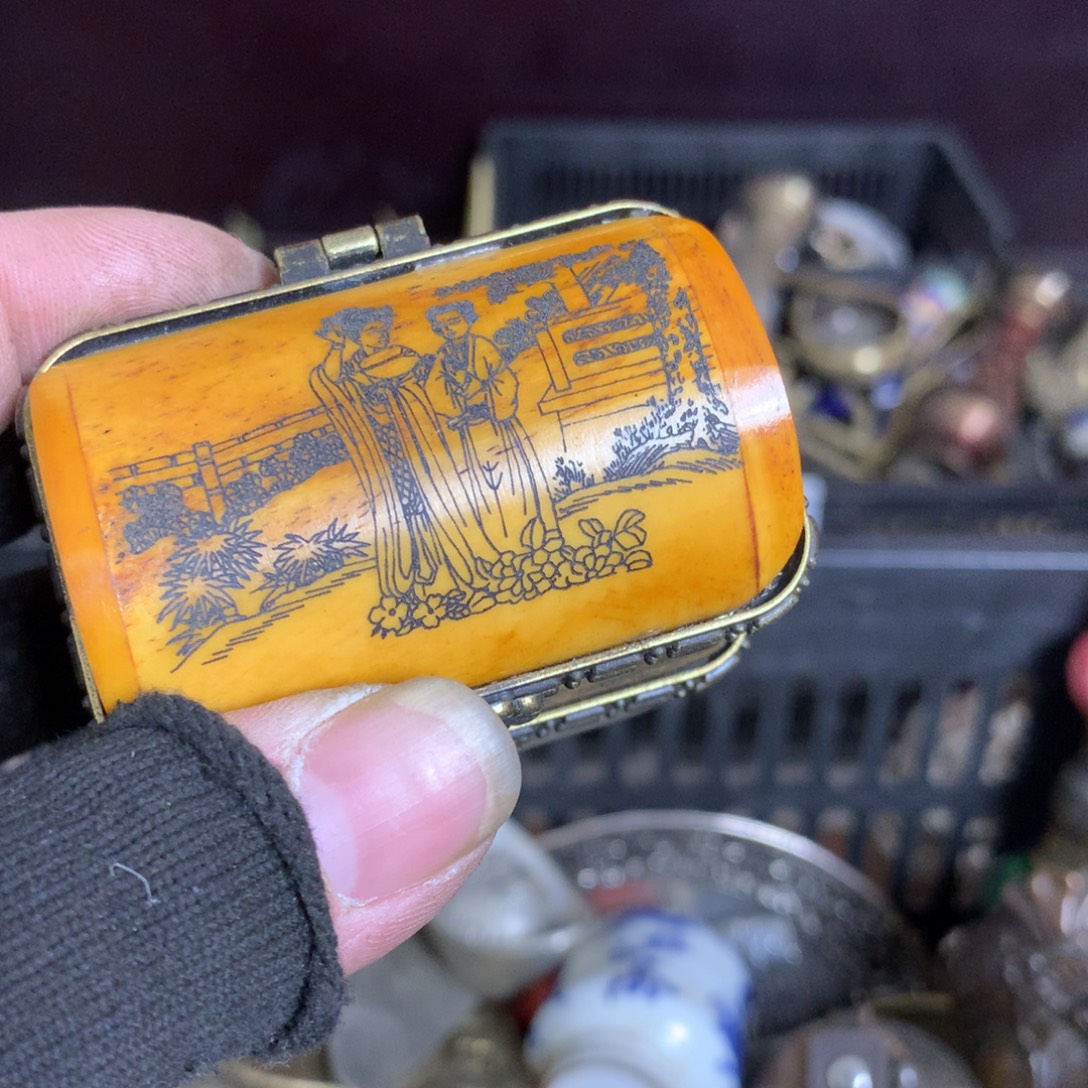 芳***。一物一拍所见即所得