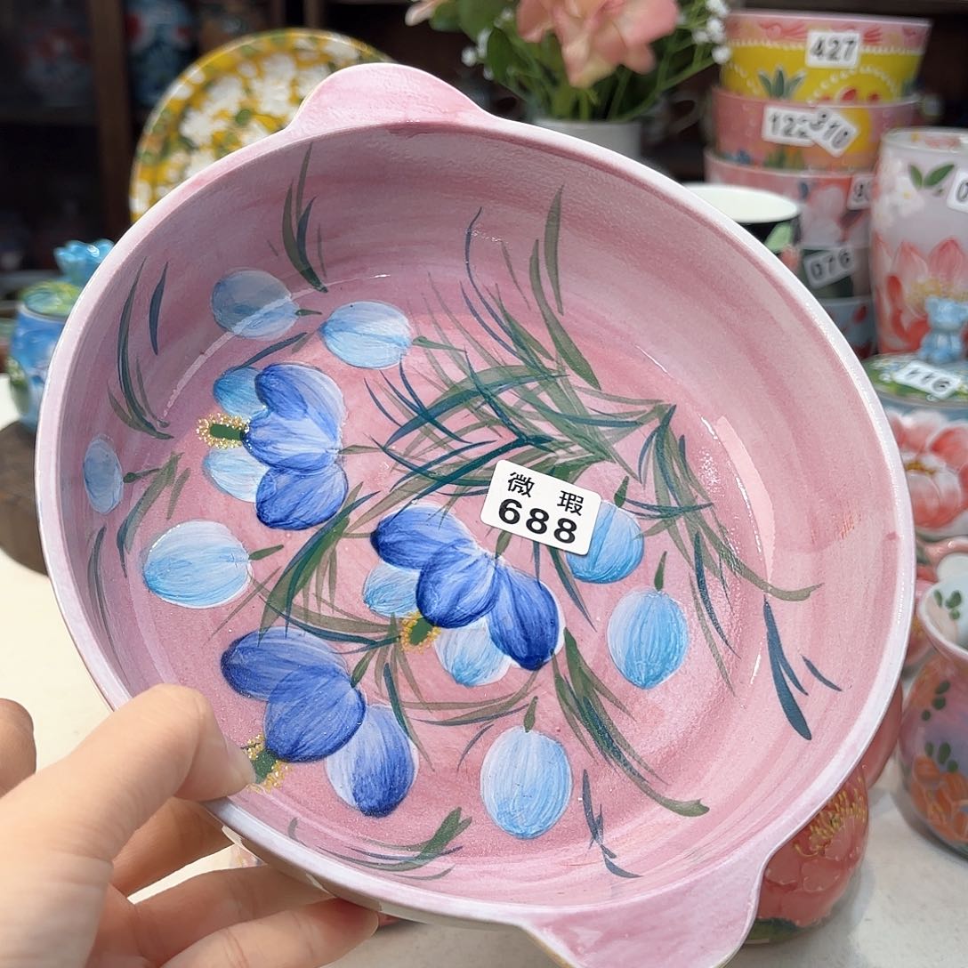 瓷片兔兔好可爱啊我