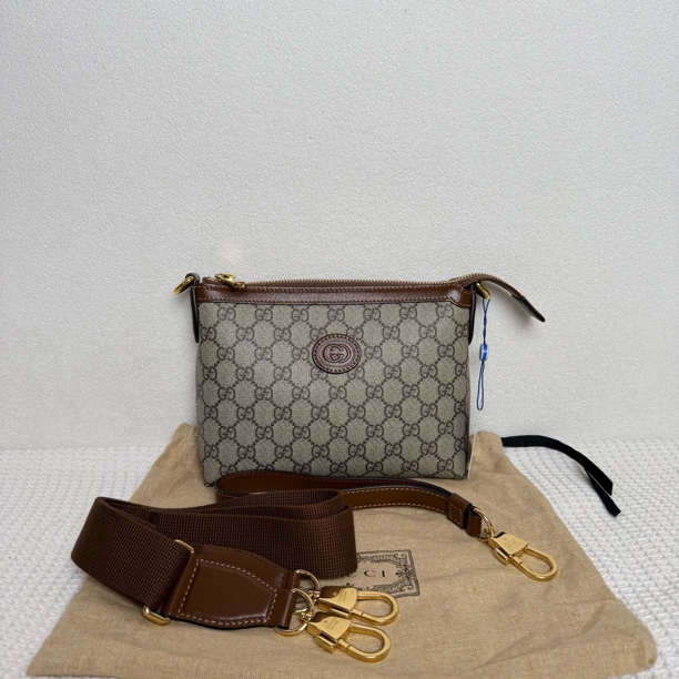 99新 GUCCI/古驰 7100/时尚经典棕老花小号单肩包/可手拿