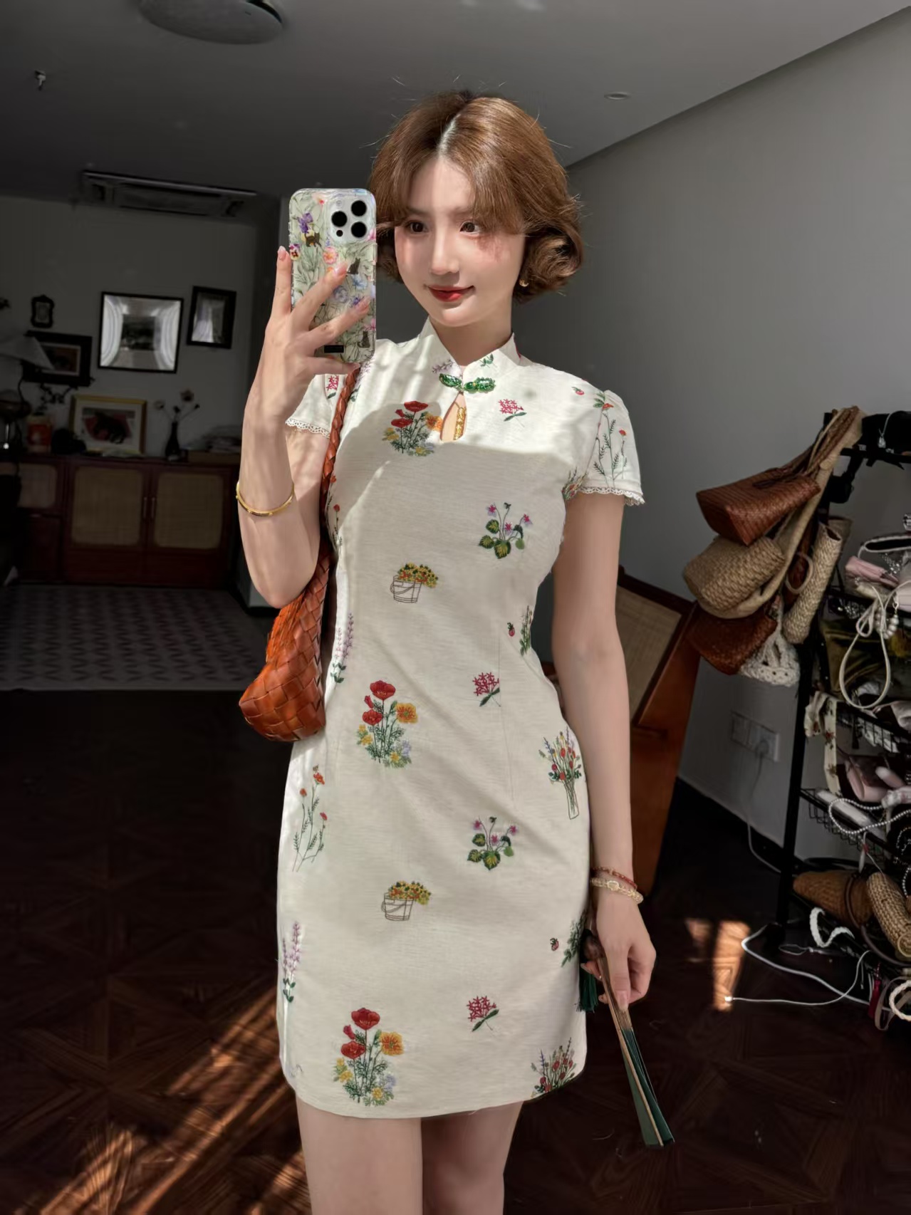 蕾英俊-朝花夕拾-春季立领收腰显瘦温柔优雅新中式连衣裙-JF6073