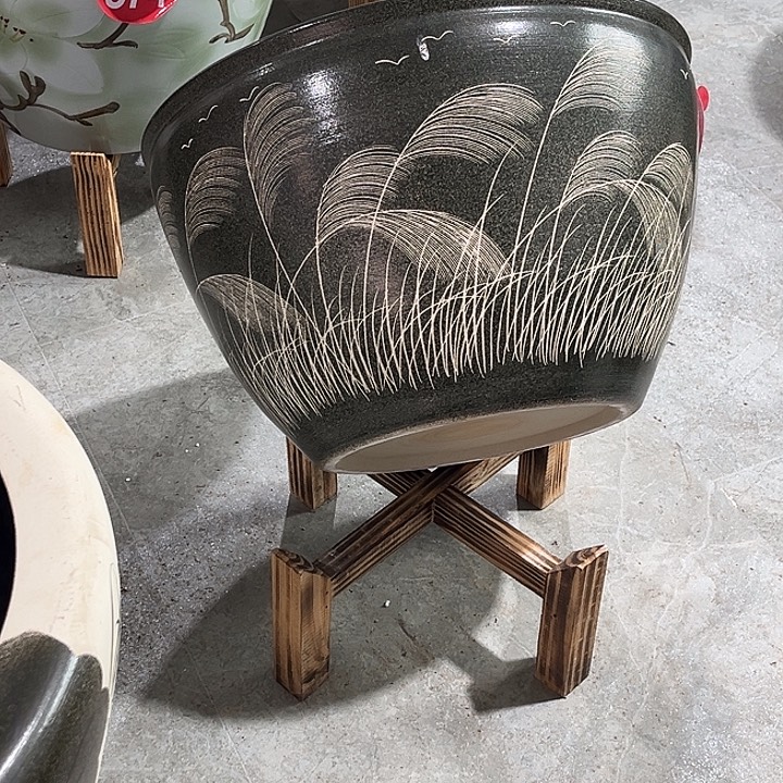 家***城景德镇陶瓷鱼缸艺术