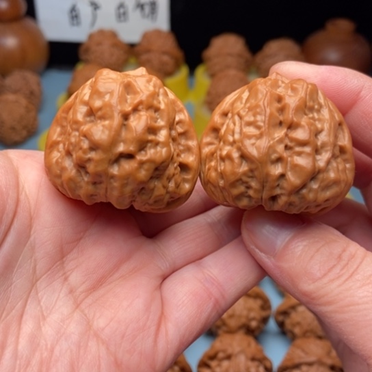 文玩核桃吊坠元宝精对 40.5 42