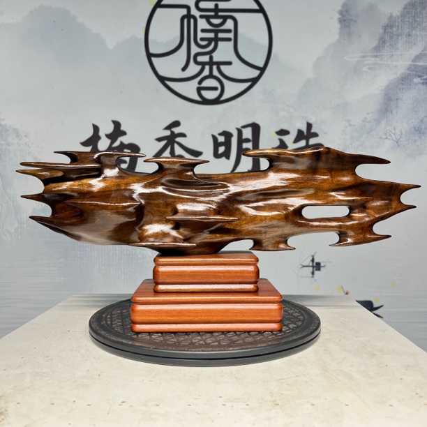 小叶桢楠自然随型艺术摆件彰显独特韵味22/54/13