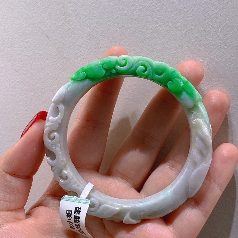 【闪购商品】未镶嵌手镯翡翠