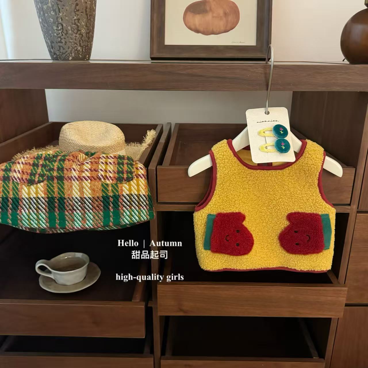 【甜品起司】原创！cos番茄炒蛋女宝宝可爱撞色毛绒马甲格子裙套装