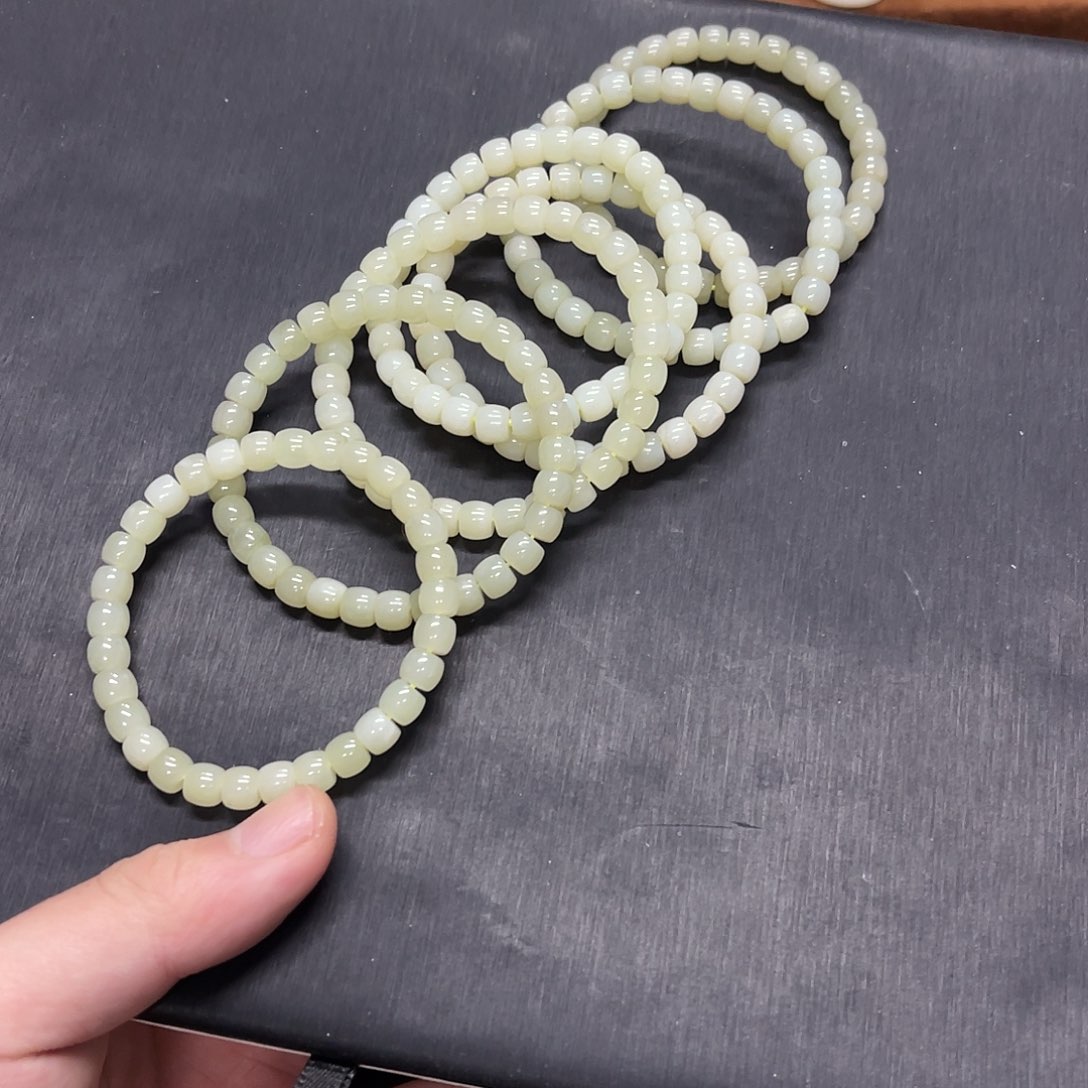 未镶嵌手镯和田玉且末直切