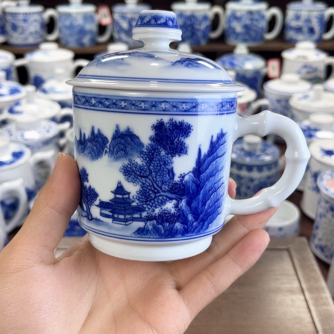 住***边景德镇陶瓷马克杯带盖