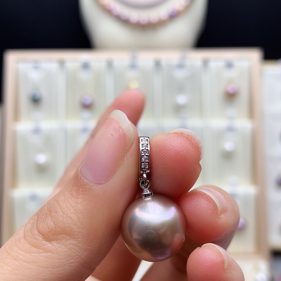 淡水珍珠合金颈饰