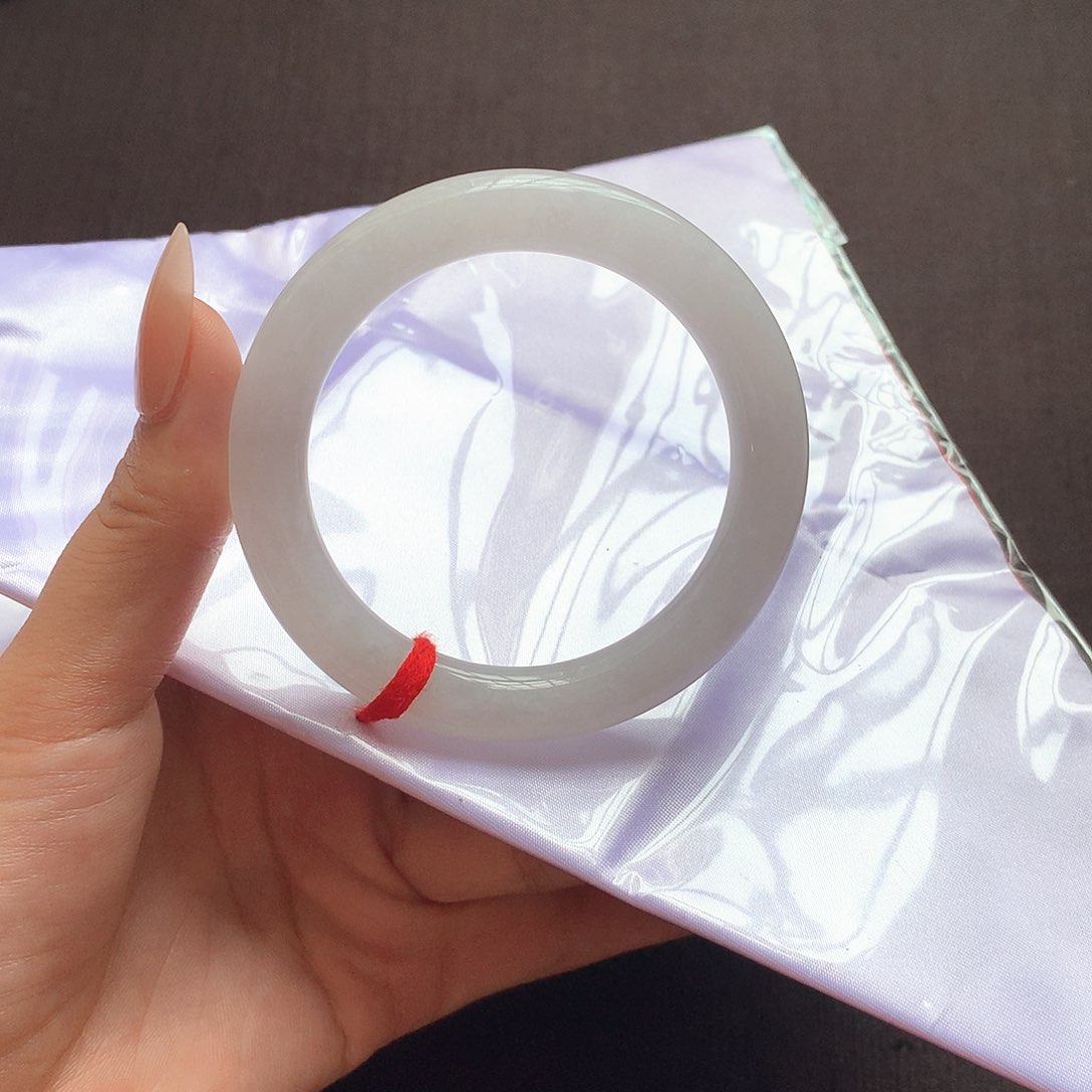 翡翠手镯未镶嵌55圆条