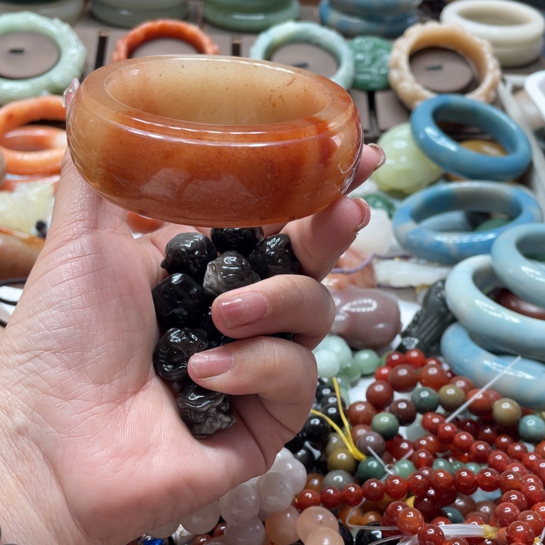 石英质玉手镯合金贵*