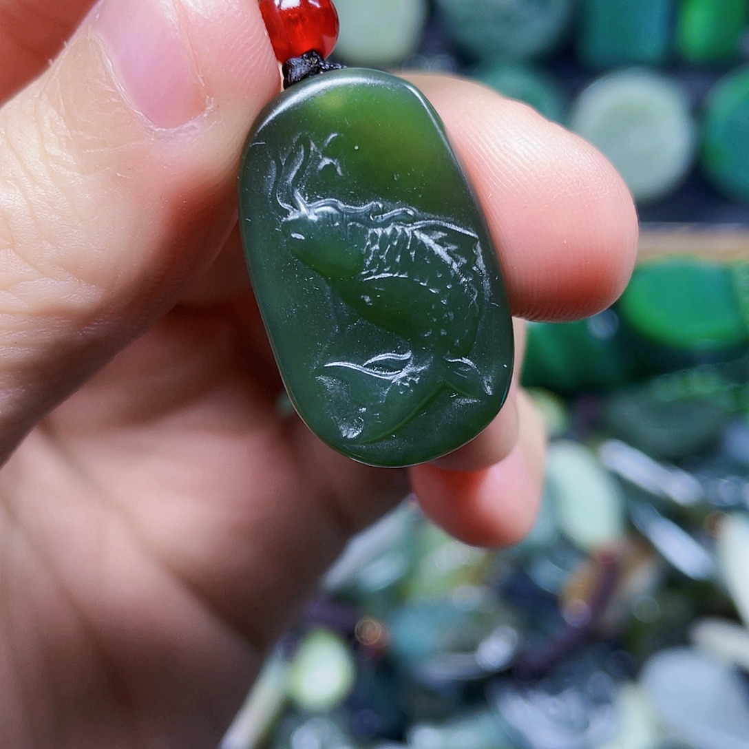 和田玉未镶嵌珠宝半成品