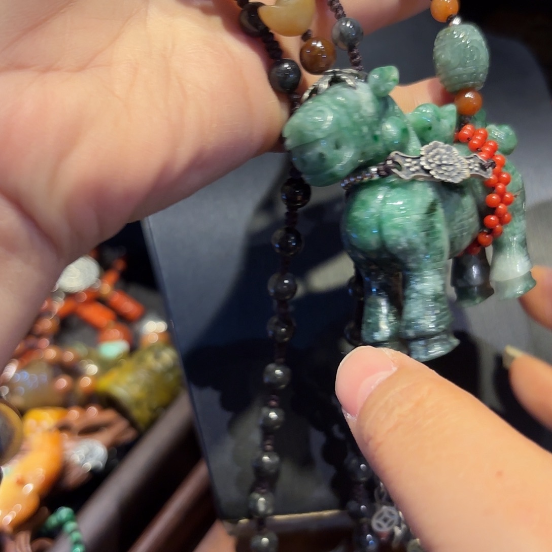 翡翠未镶嵌颈饰原创