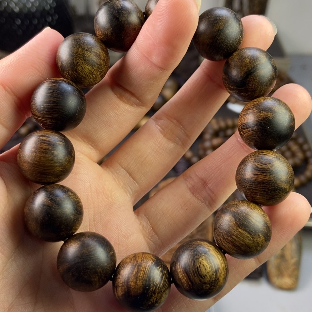 沉香手串1*越南芽庄白瘤疤虎斑