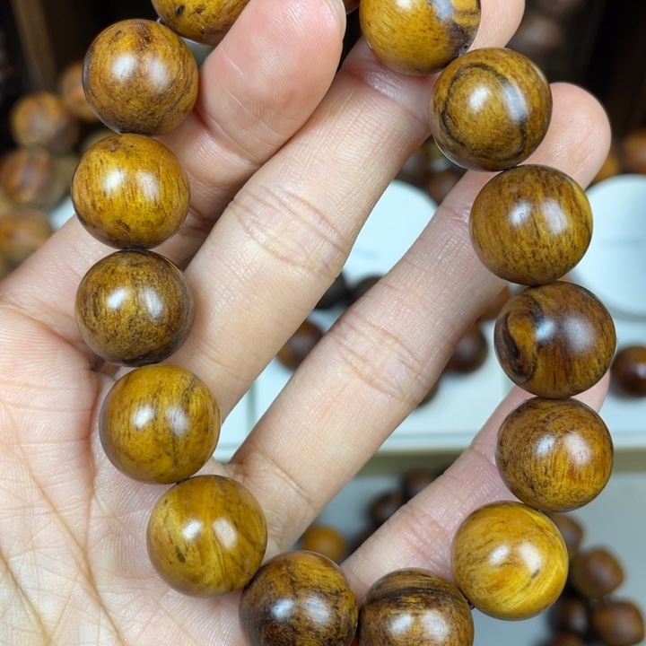 贡木把件手串手串