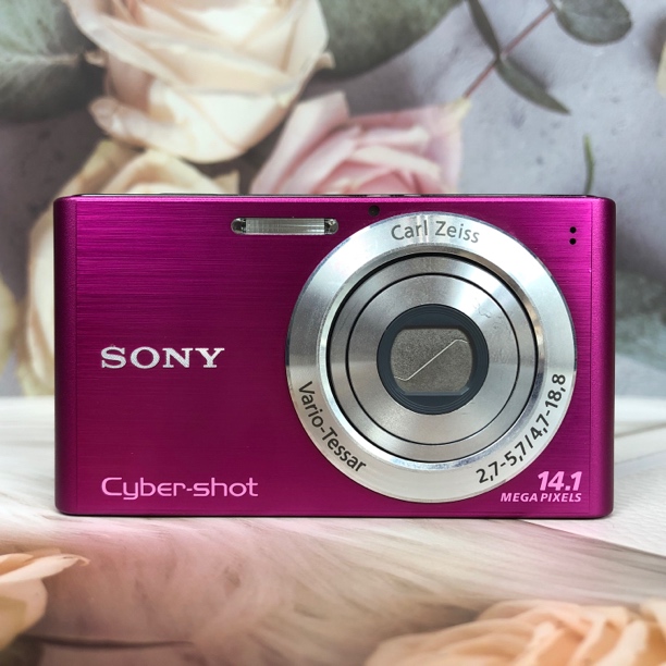 9新 Sony/索尼 索尼w320 1410万像素 出片清晰 人像风景出片