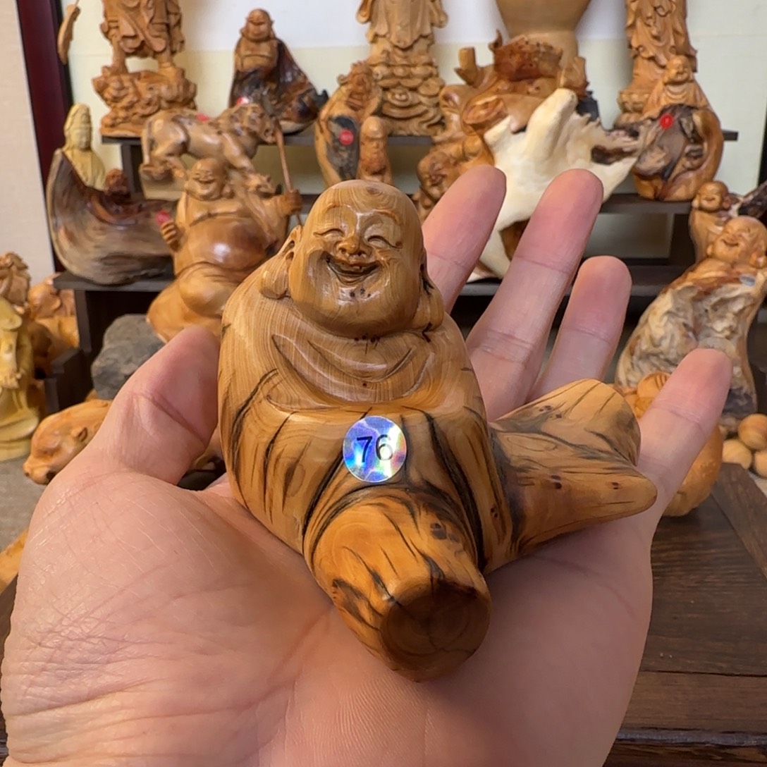 崖柏小木匠艺雕一物一拍