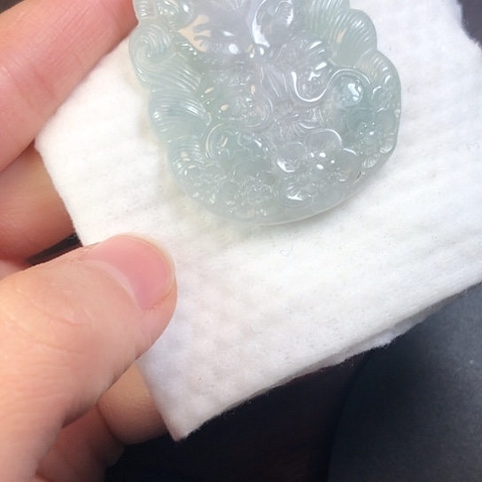 翡翠未镶嵌颈饰缅甸A货，每天下午1点半开播