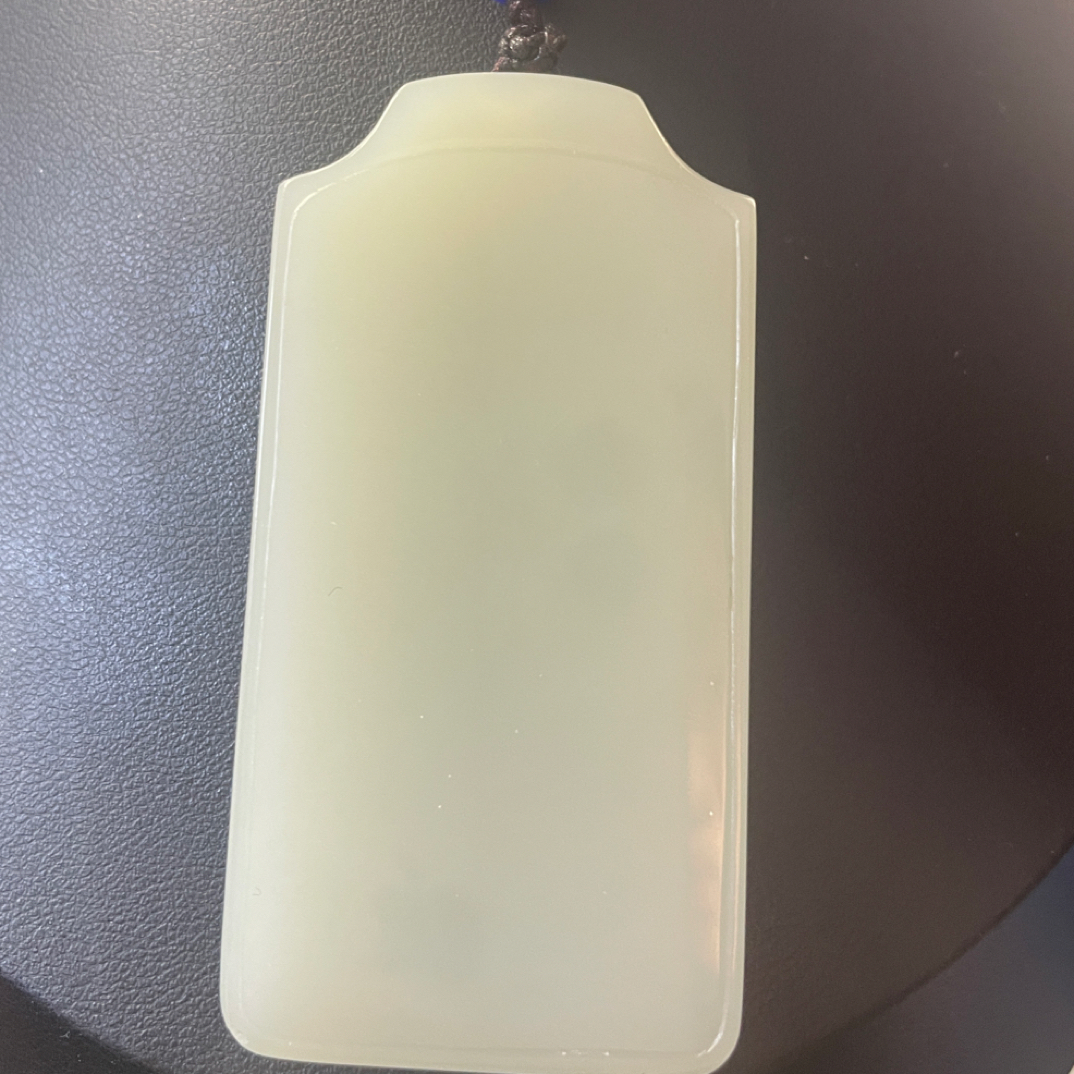 和田玉新疆且末近矿料青白玉无事牌