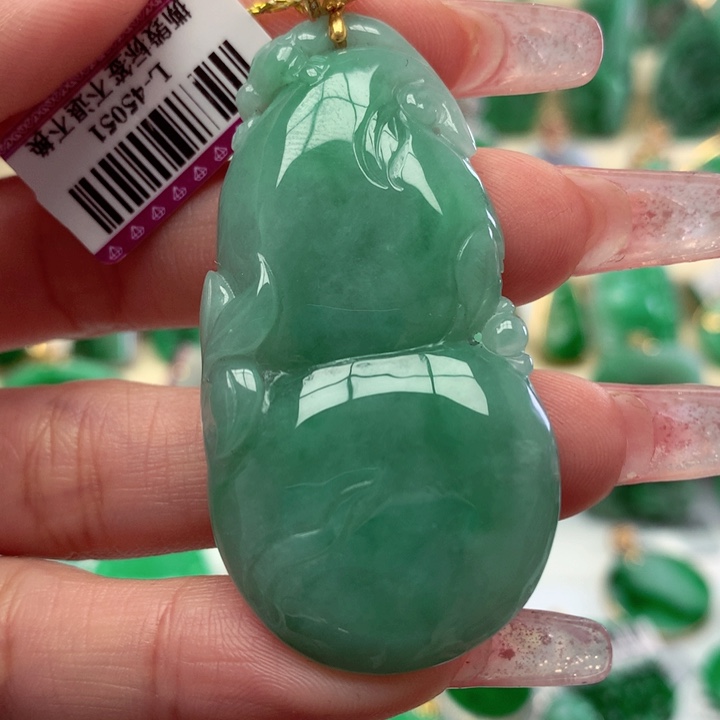 翡翠颈饰18K金镶嵌挂件