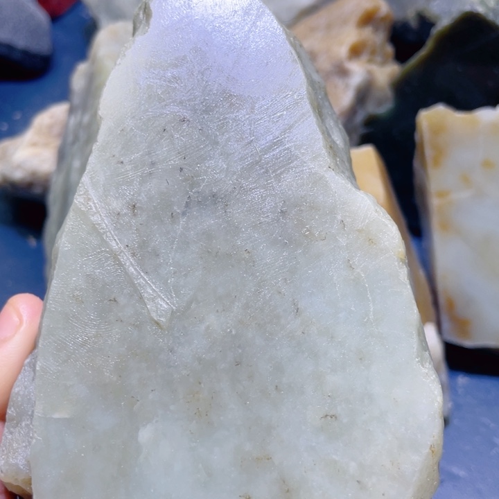 和田玉未镶嵌珠宝半成品