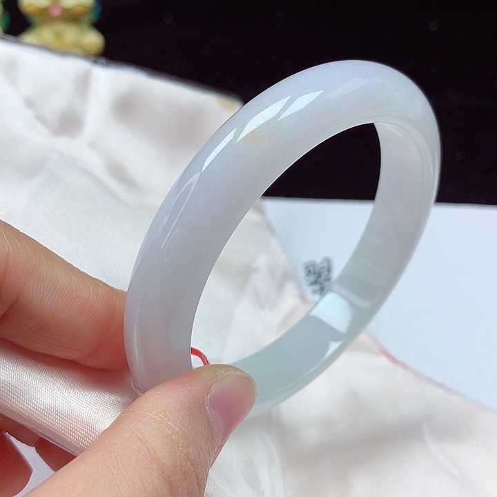 未镶嵌手镯翡翠60圈