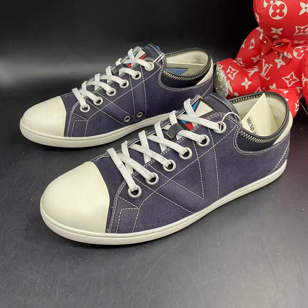 95新 LouisVuitton/路易威登 深蓝色美洲杯限定板鞋39欧码lz233