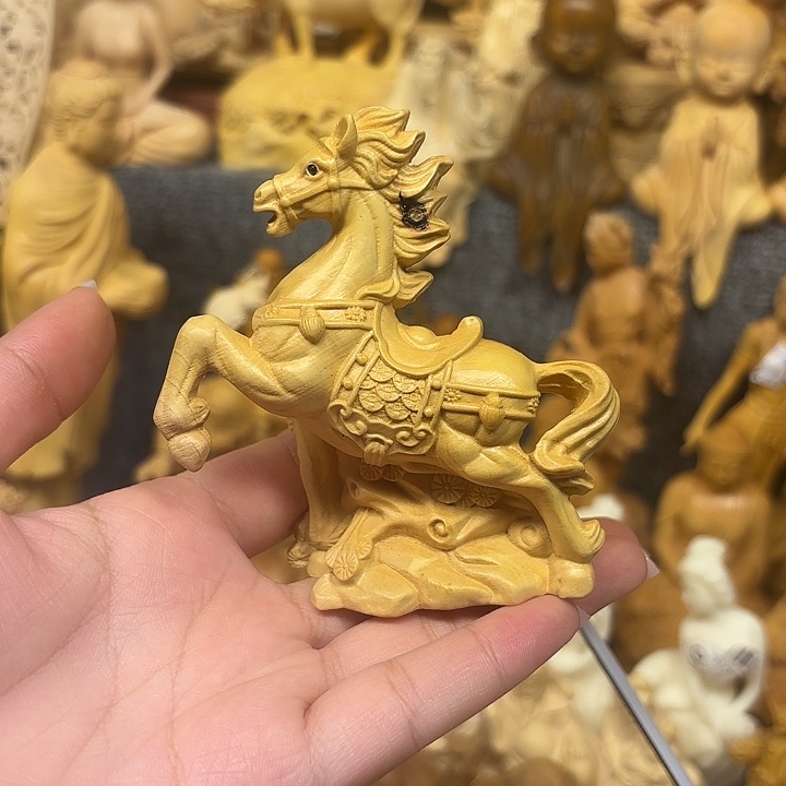 黄杨木黄杨木瑕疵马