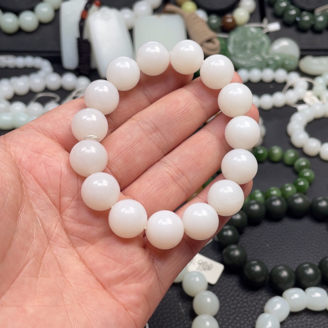 和田玉未镶嵌手链