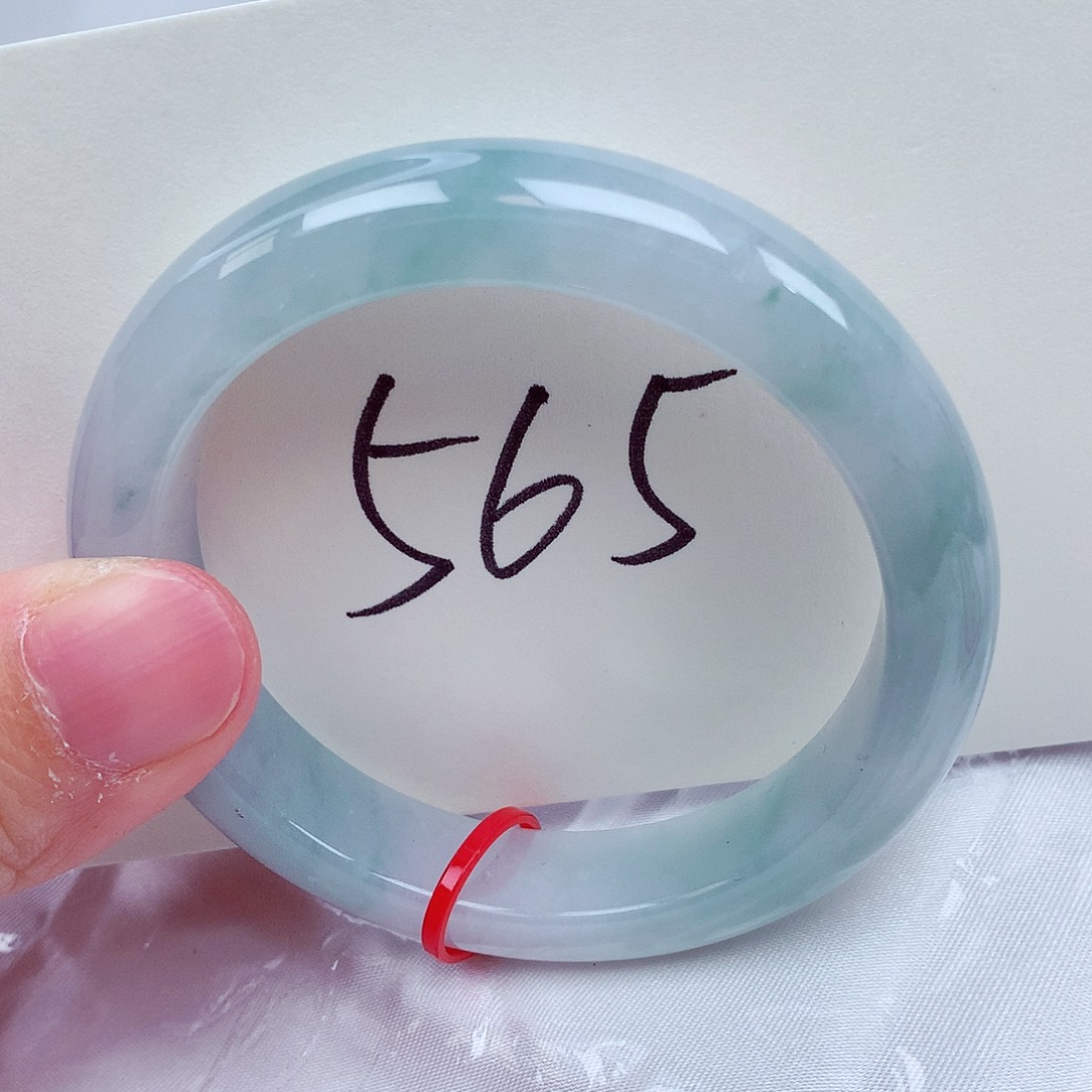 翡翠未镶嵌手镯翡翠