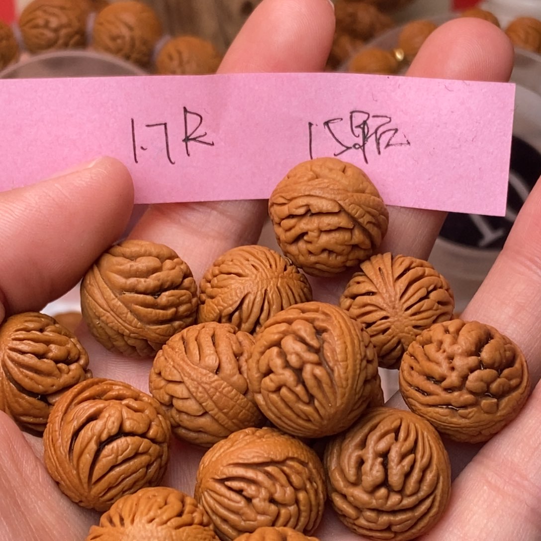 桃核吊坠再*首秦岭野生龙纹桃核3