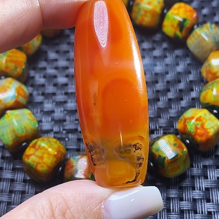 顽***章玛瑙/玉髓未镶嵌颈饰