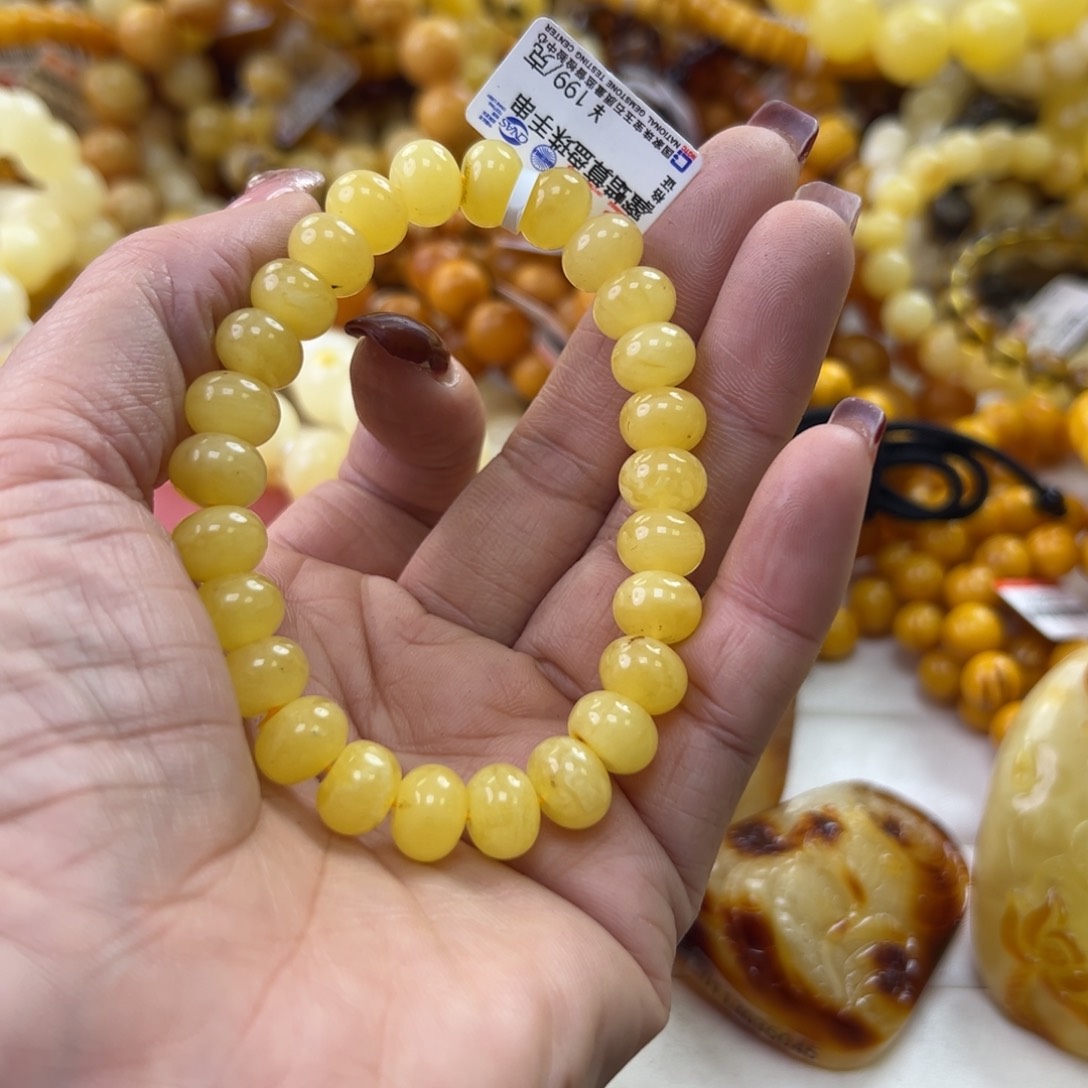 琥珀珠宝奇石未镶嵌