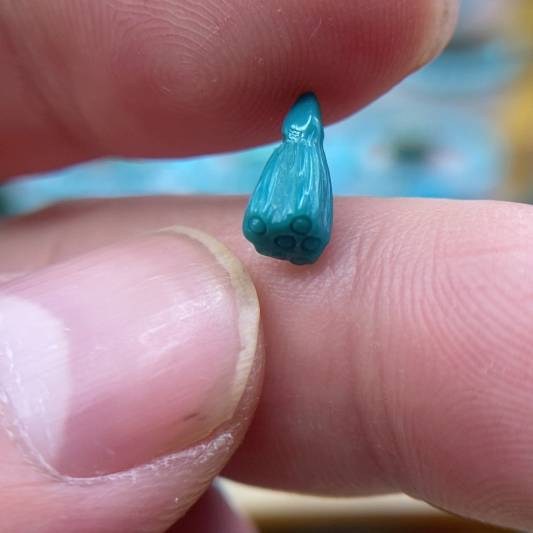 绿松石配饰未镶嵌