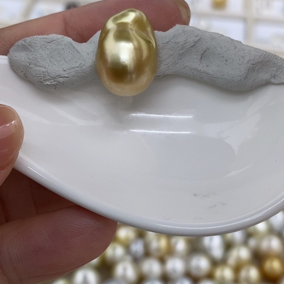 未镶嵌海水珍珠裸珠澳白洒金巴洛克12.6