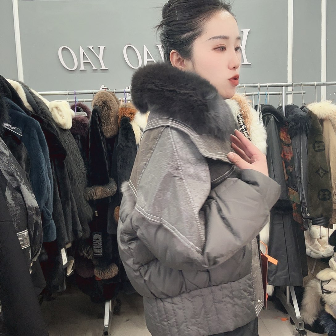 姚小妖家高端皮草