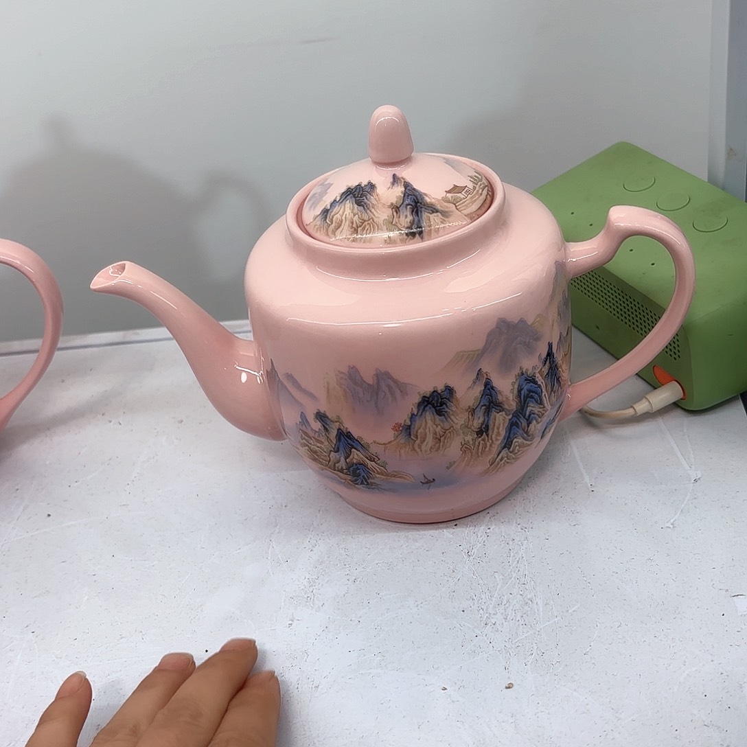 壶陶瓷千里江山图两斤侧把壶红稀稀