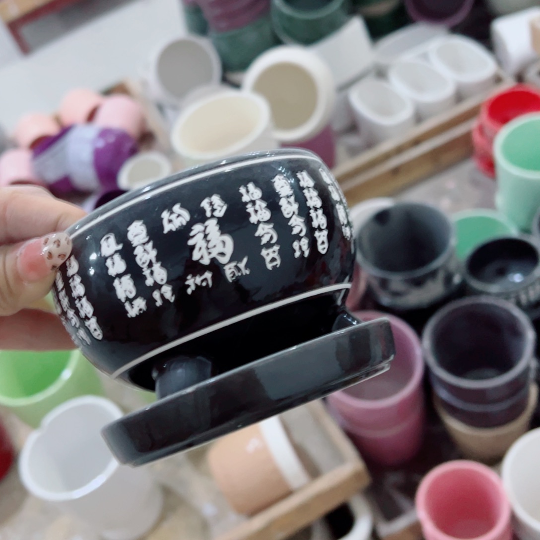 满10米包邮发货，默认打孔发货，不打孔联系客服备注。