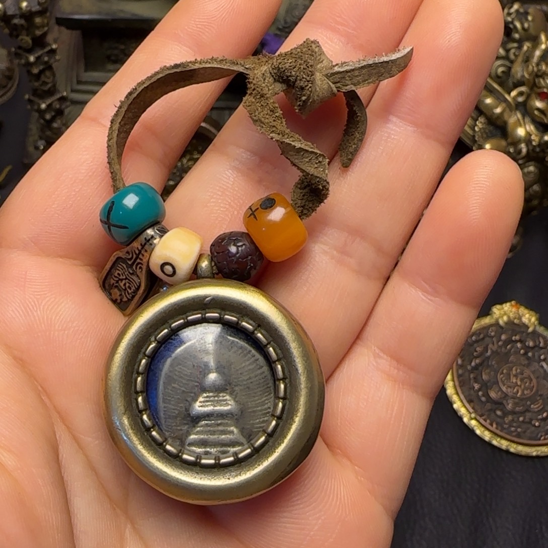 高***山泥塑藏传牌子……藏传牌子