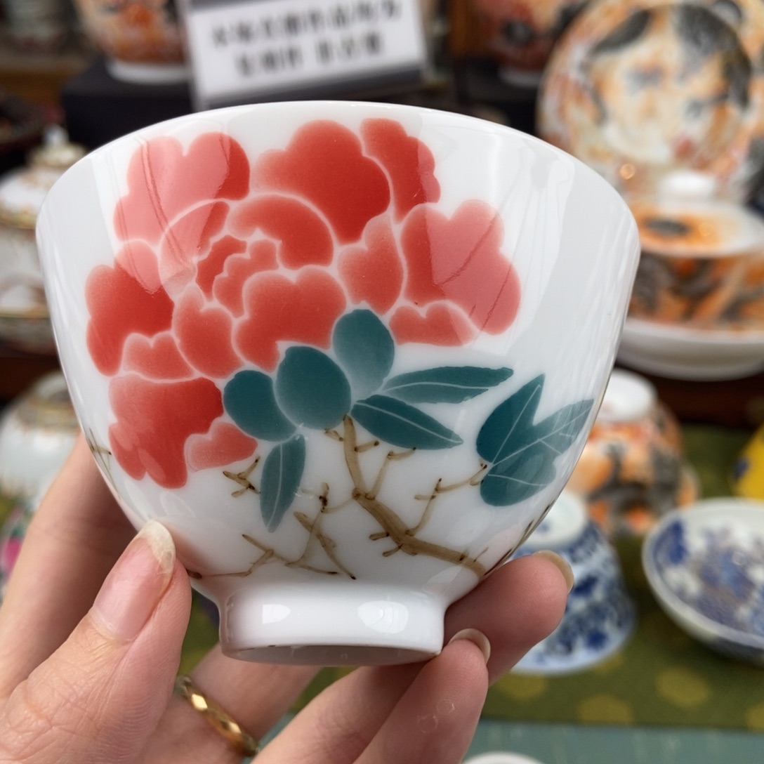 陶瓷的设计师是一个人