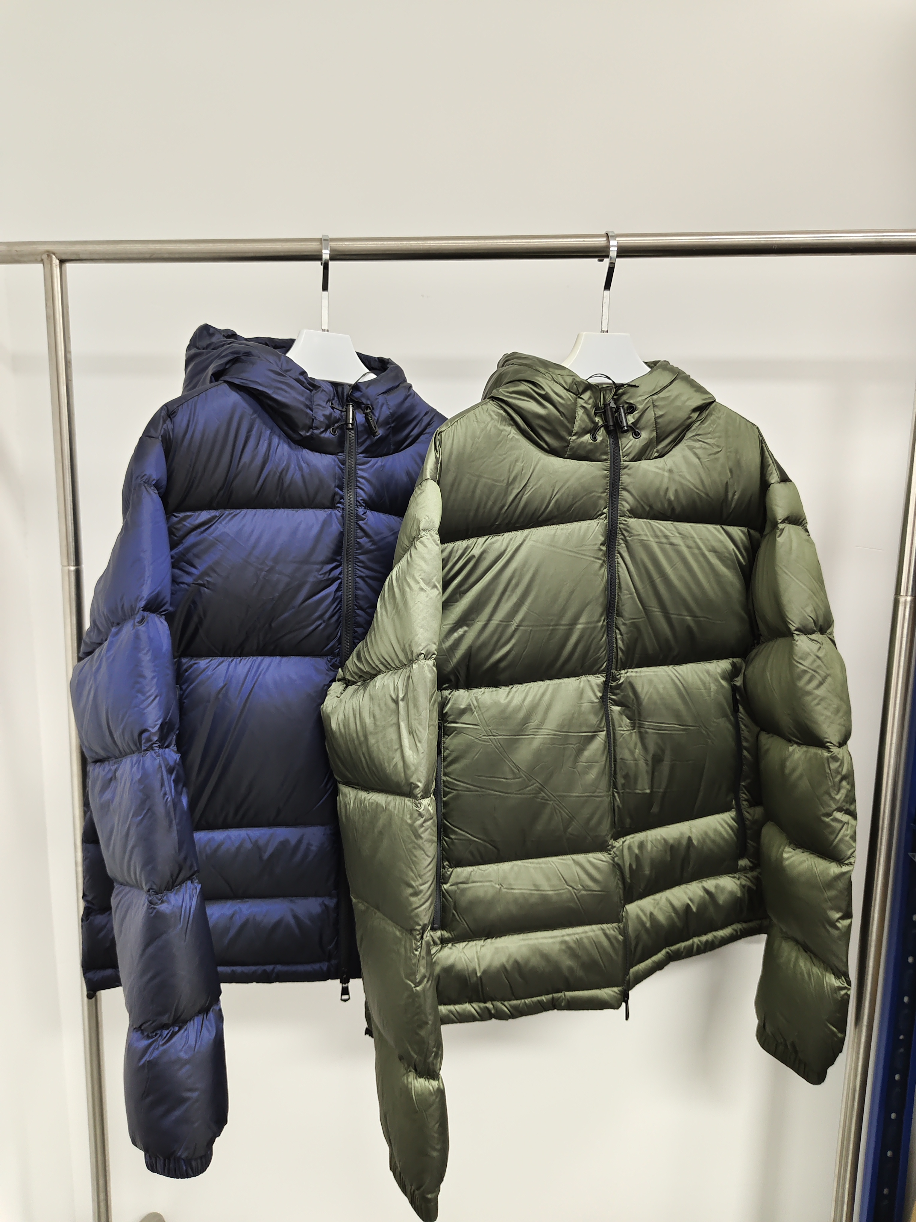 【高货】JF201亮面连帽羽绒服