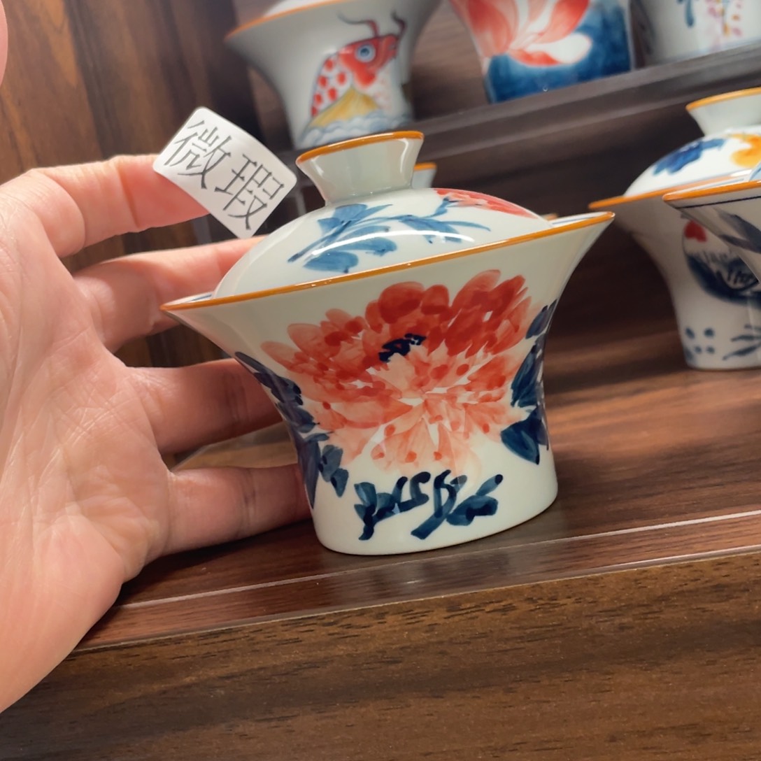 釉下手绘茶具微瑕