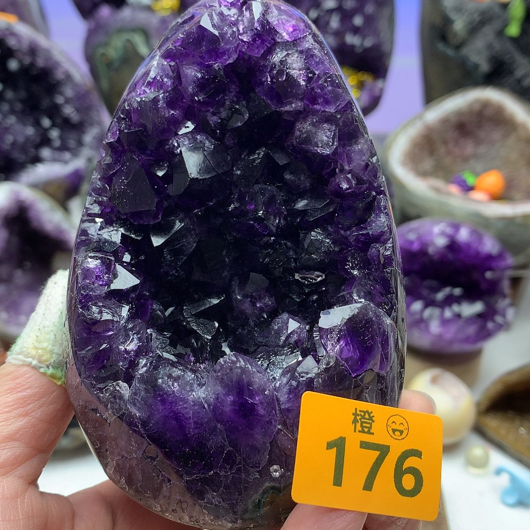 水晶大型摆件（非配饰）未镶嵌