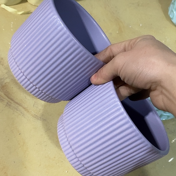 摆件陶陶盆有孔 瑕疵针孔漏釉介意勿拍外口 12外高10