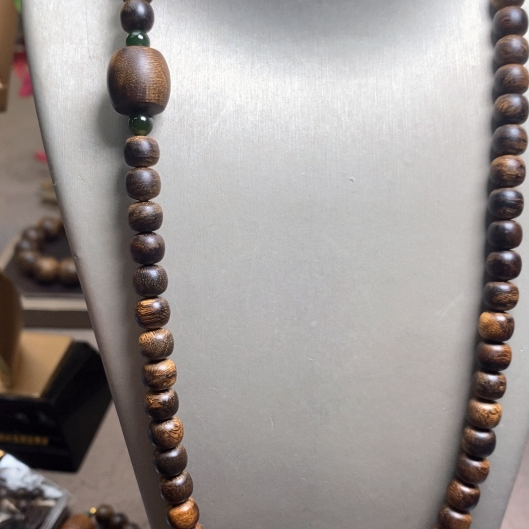 沉香手串越南芽庄瘤疤紫棋楠0.6✖️0.8➕配饰